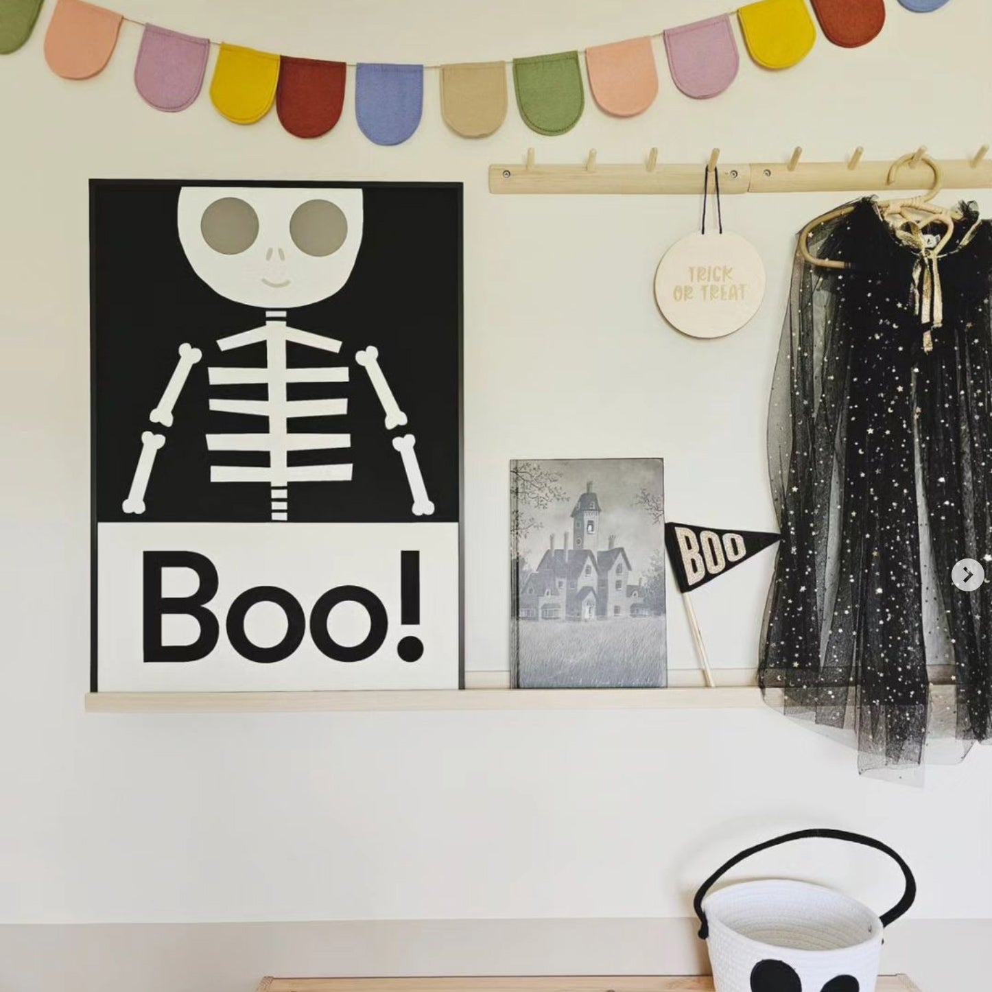 Halloween Skeleton print